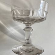 Set of 6 glasses of champagne 19th with flat sides and scales