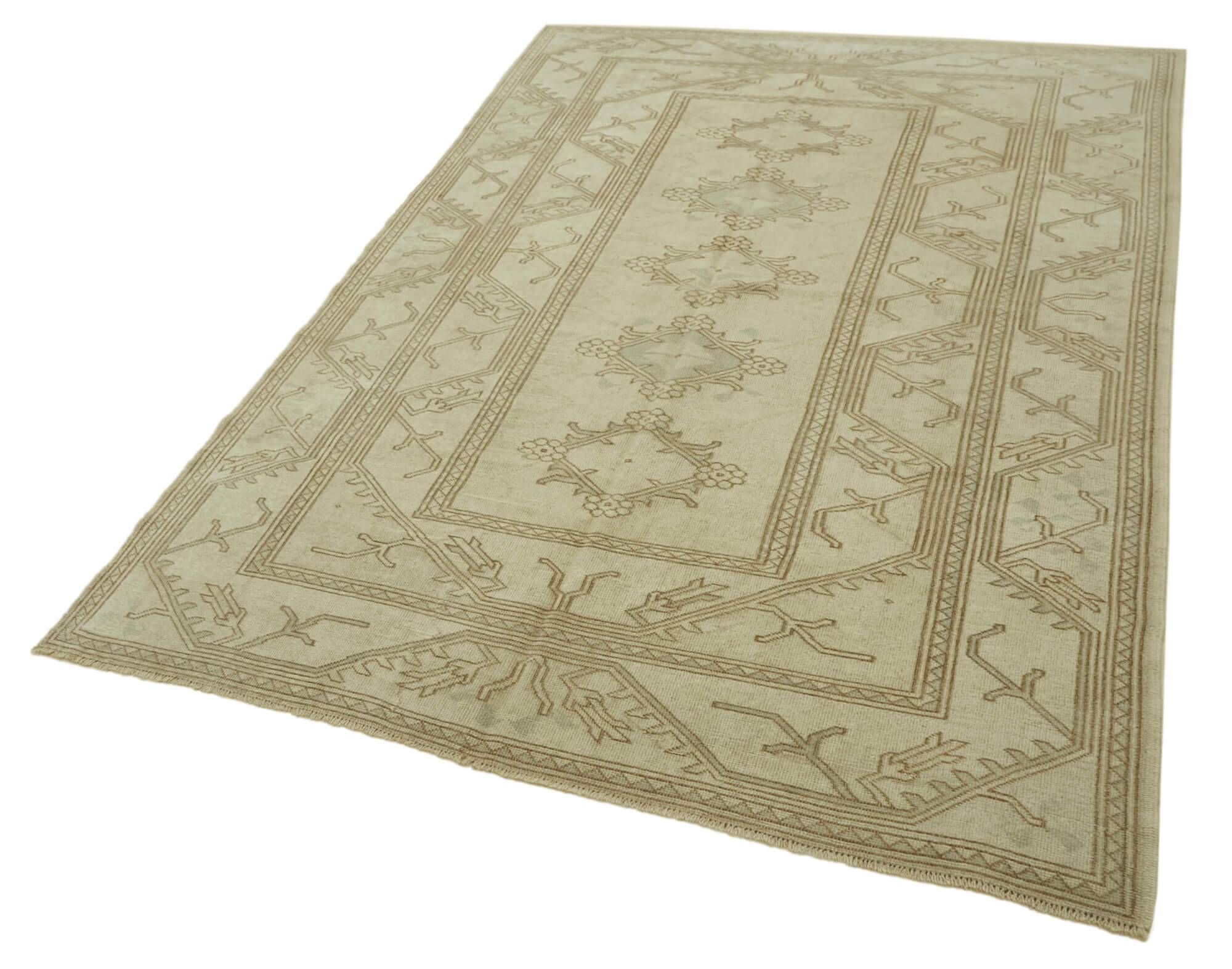 Turkish Vintage Anatolian Rug 168 cm x 249 cm