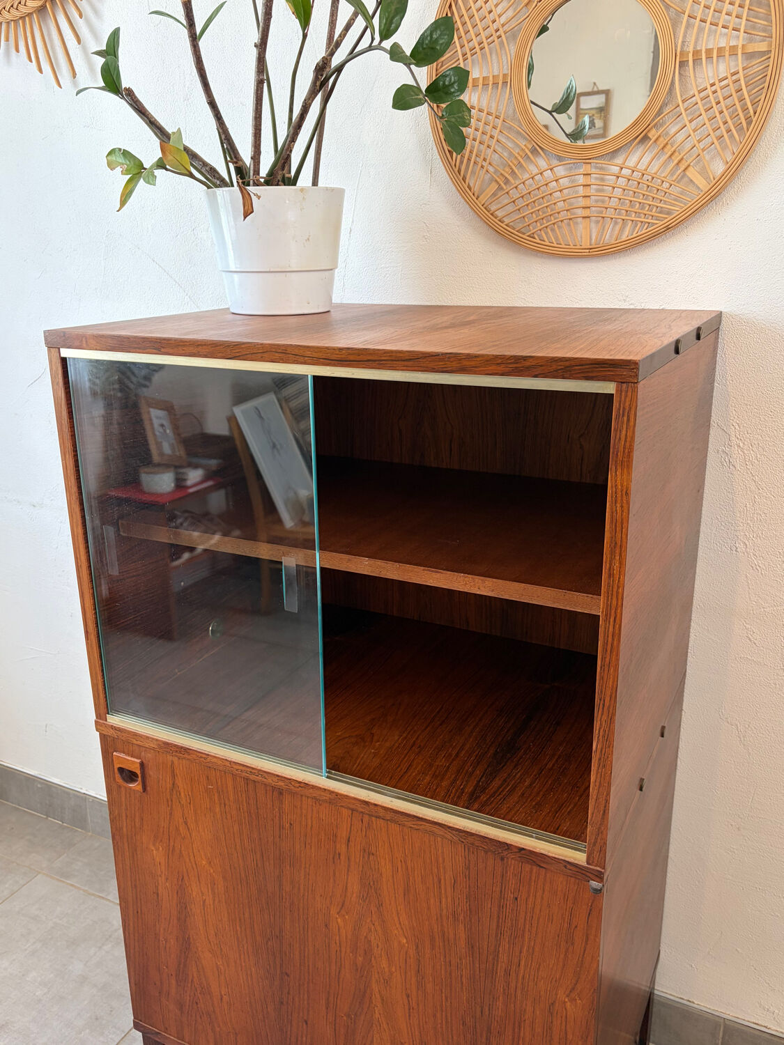 Display cabinet / shelf Andre Monpoix