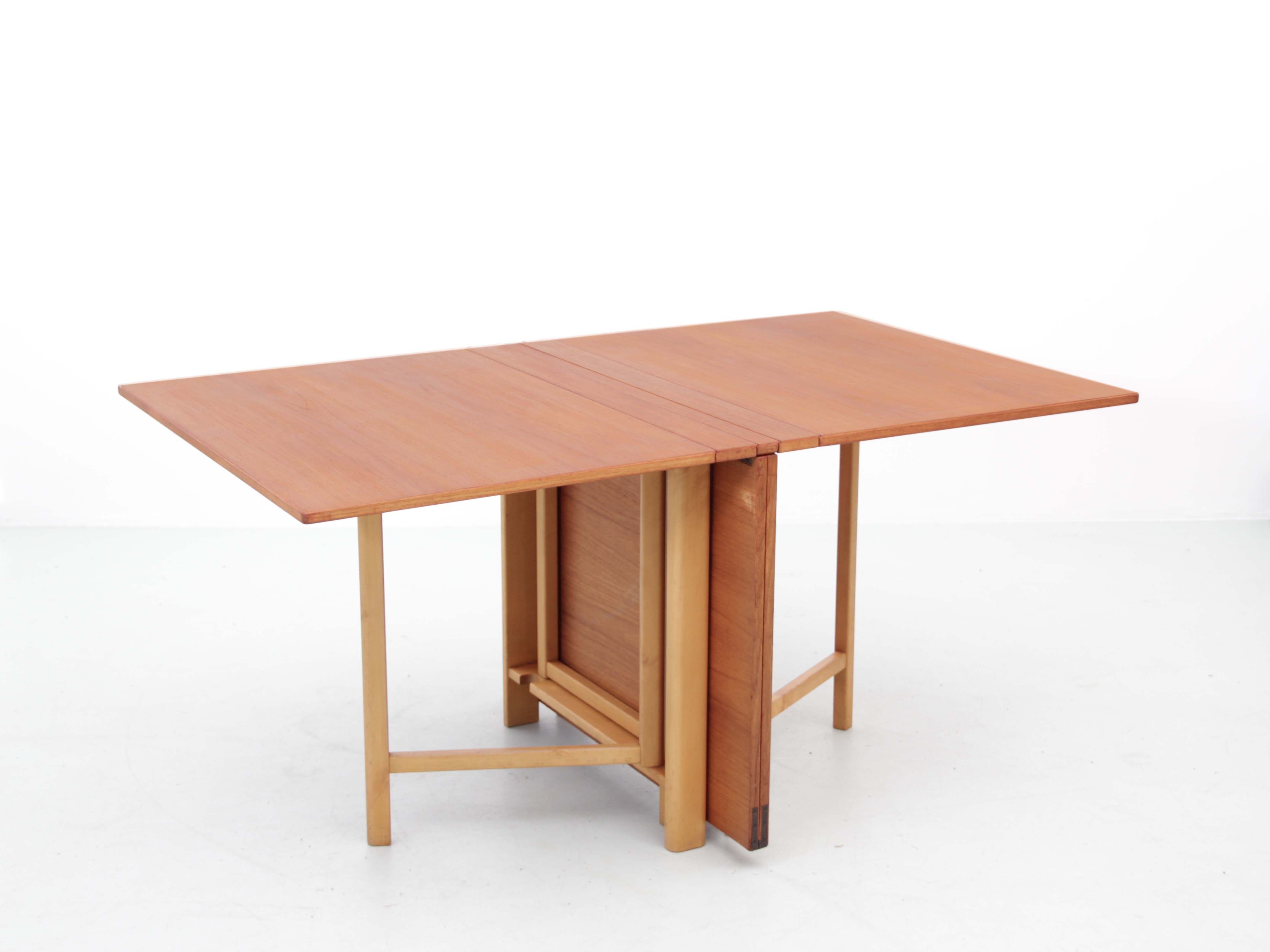 Scandinavian dining table model Maria by Bruno Mathsson in teak, 1960 edition