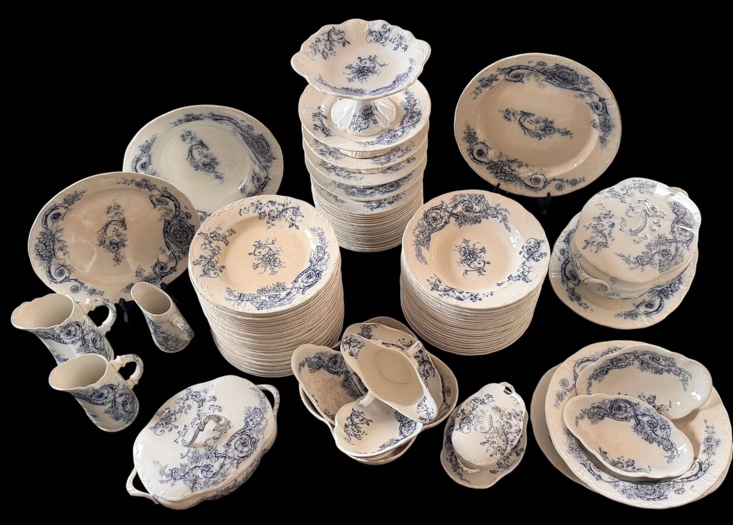William Alsager Adderley & Co "Florentina" 98-piece service