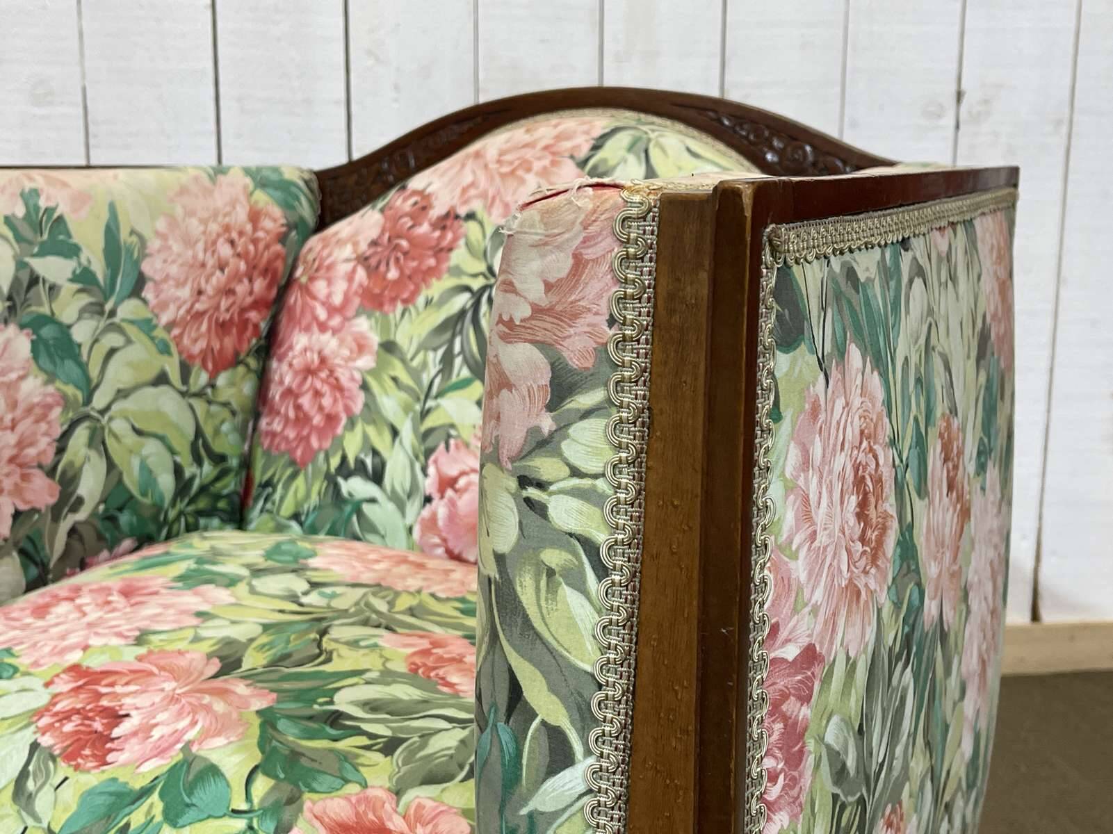 Pair of Art Deco armchairs in mahogany from the 1930s.