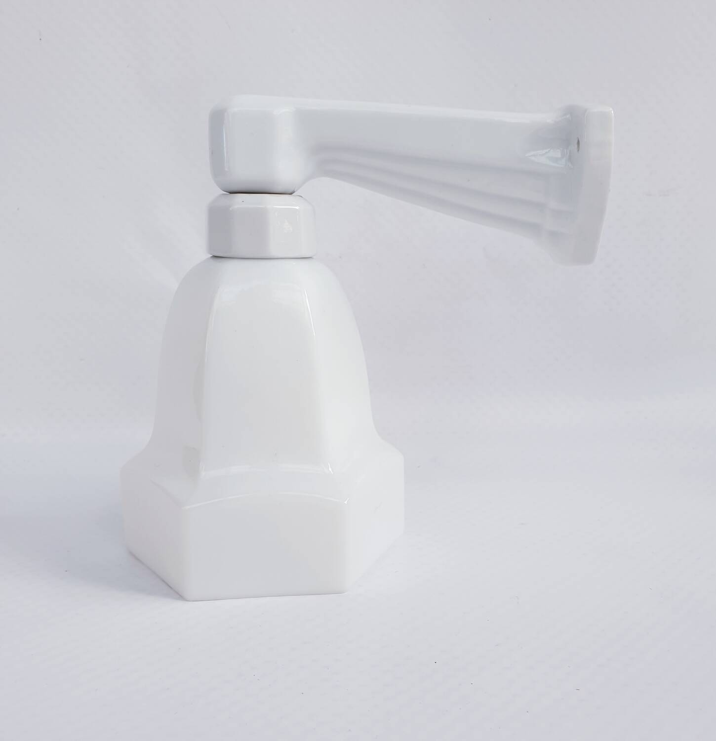 Art Deco porcelain wall lamp