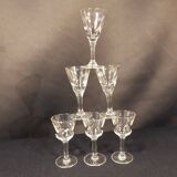 6 verres à liqueur ciselés