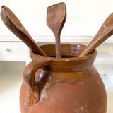 Terracotta pot