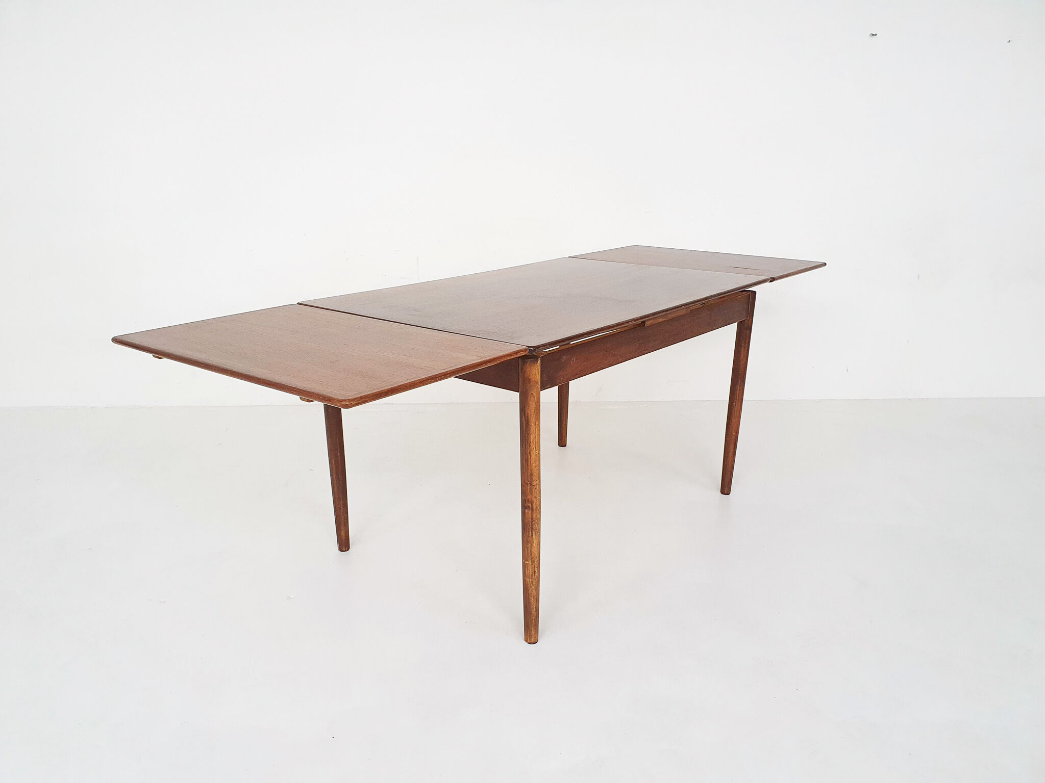 Mid-century teak extendable dining table, 1950's