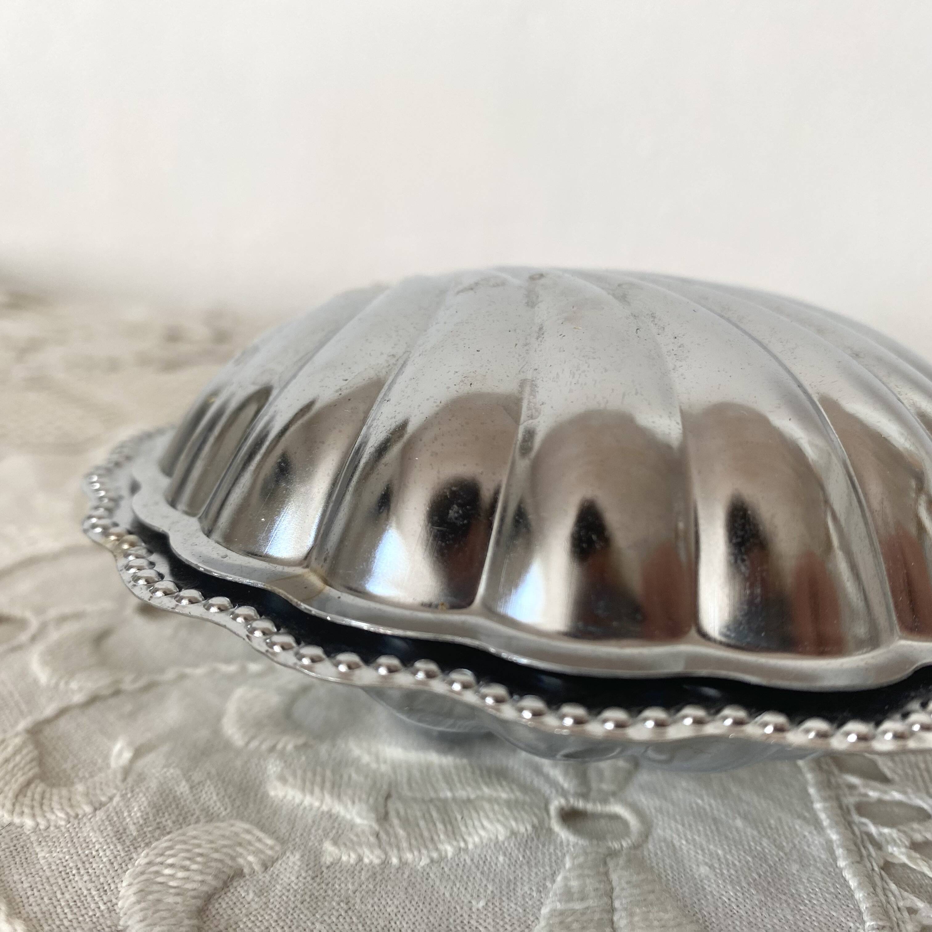 Beurrier coquillage en inox et verre