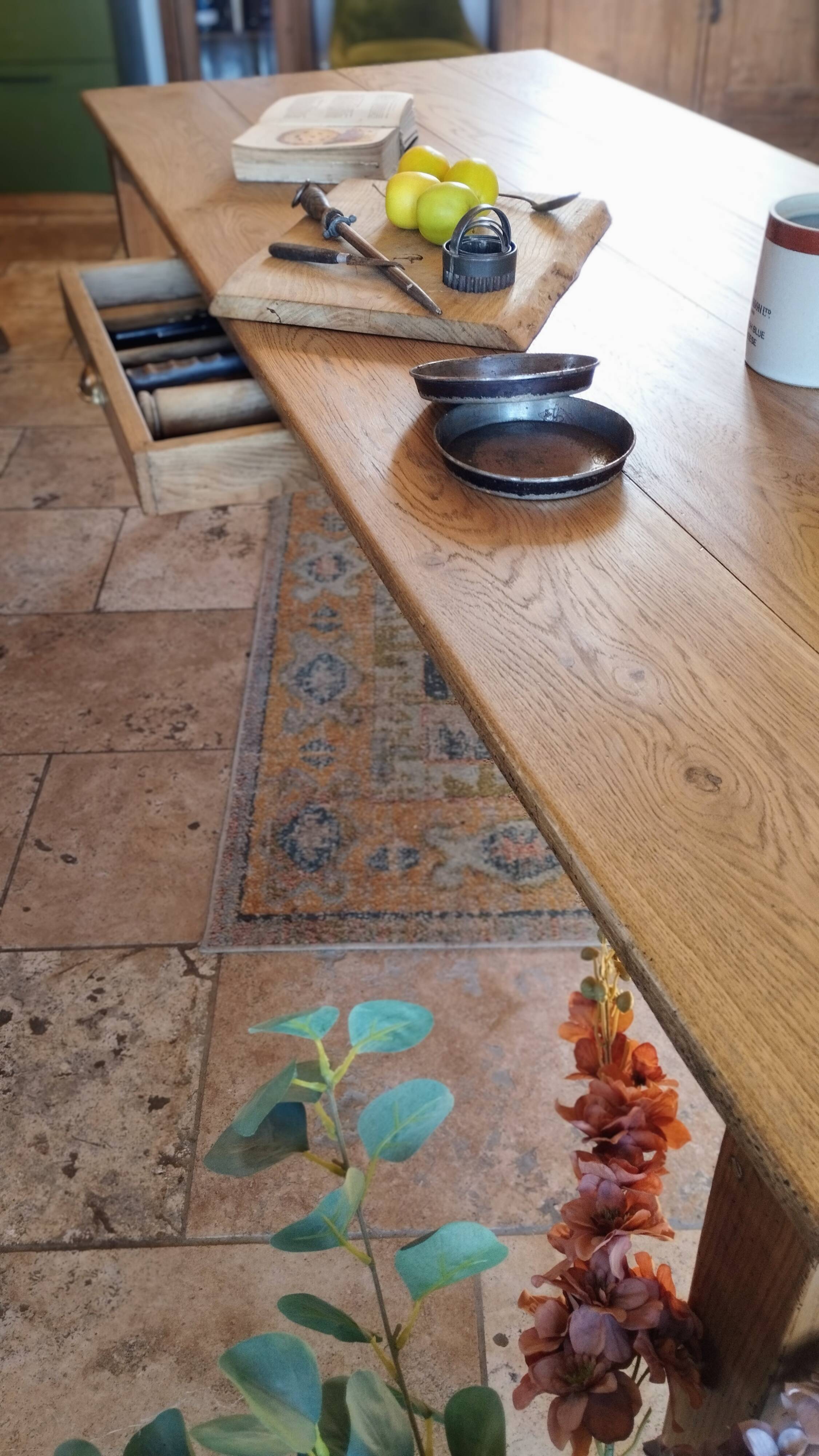 Solid oak farmhouse table with central drawer and extension