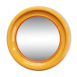 Miroir rond italien des années 1970 de la marque Salc, avec cadre en plastique jaune orangé.