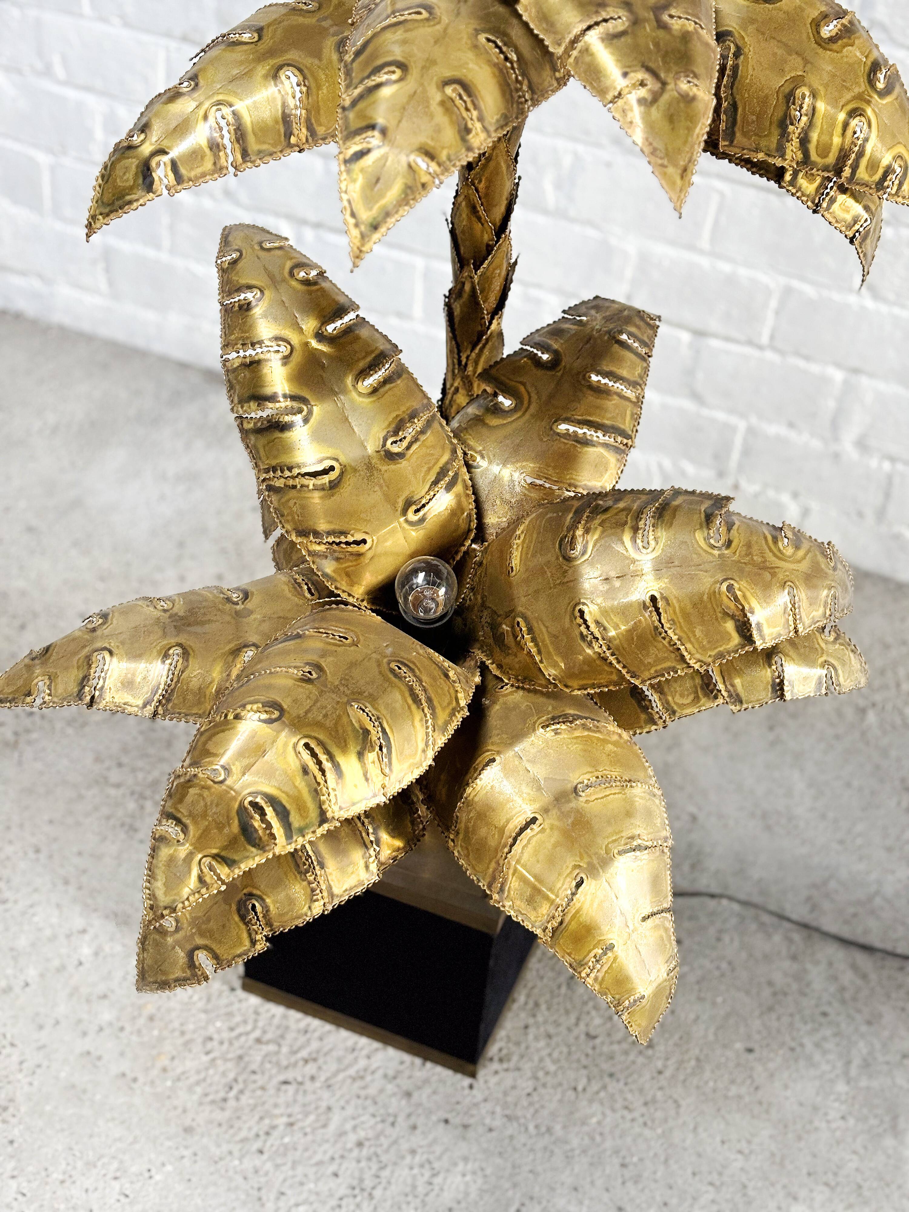 French Brass Palm Tree Floor or Side Lamp attributed to Maison Jansen, 1970's