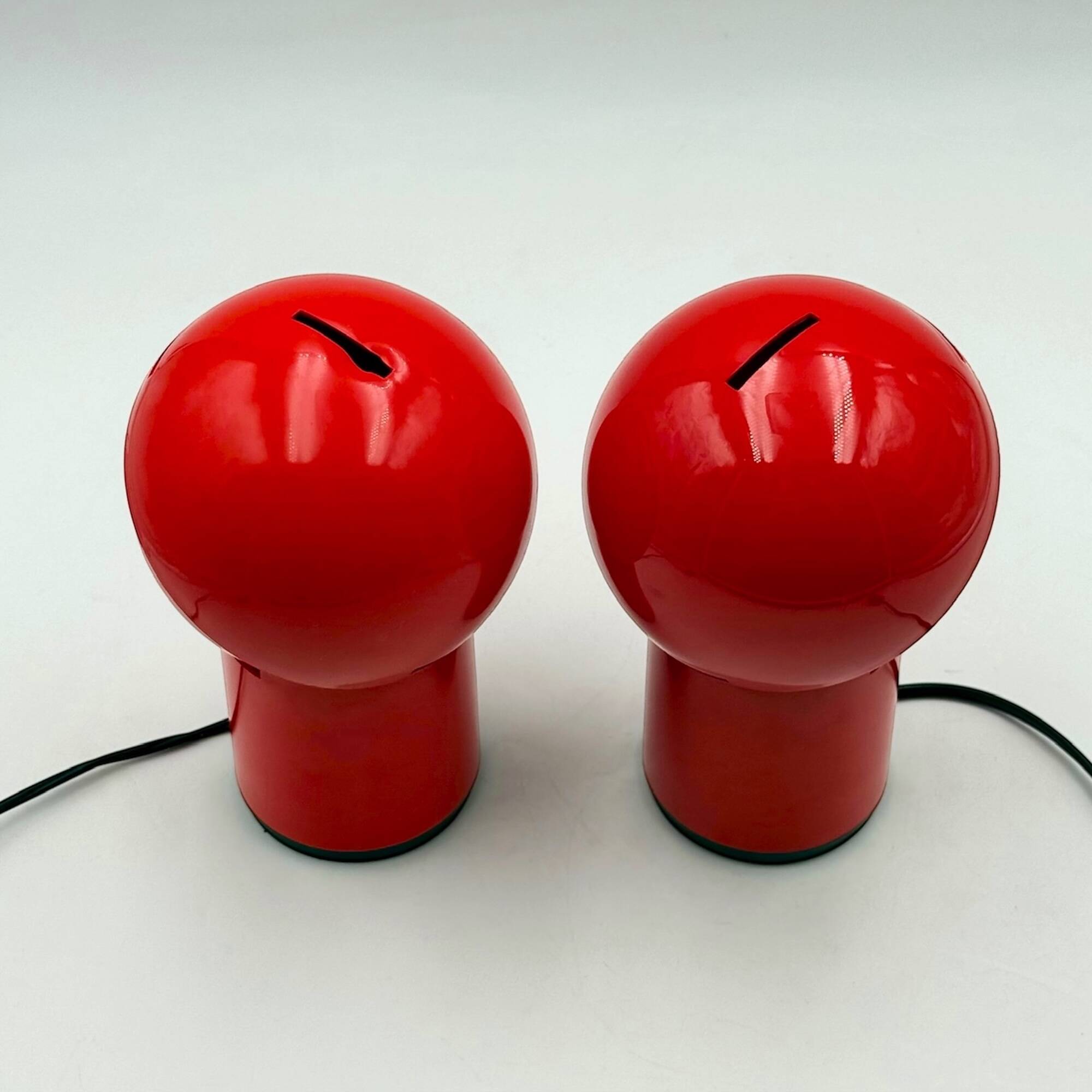 Paire de lampes Asteroidi Space Age rouges, Italie années 70