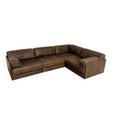 Modular corner sofa DS-76 in brown leather, designed by De Sede, 1980s.