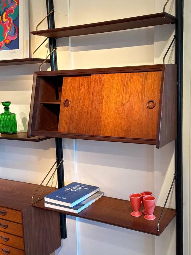 Bibliothèque système mural scandinave vintage "Kristen" de Louis Van Teeffe