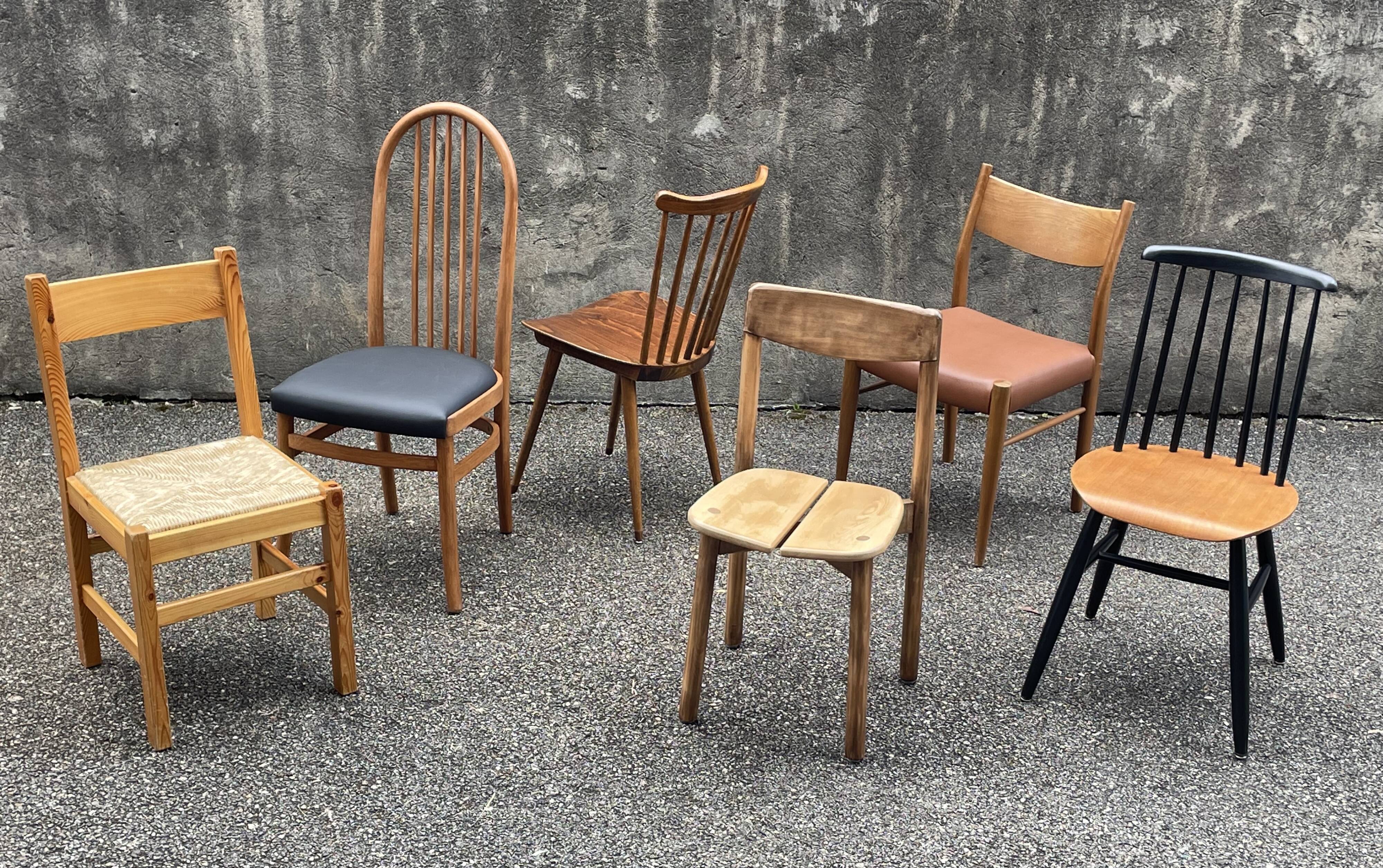 Series of 6 mismatched vintage chairs