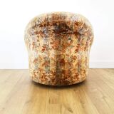 Pair of rounded armchairs in floral velvet