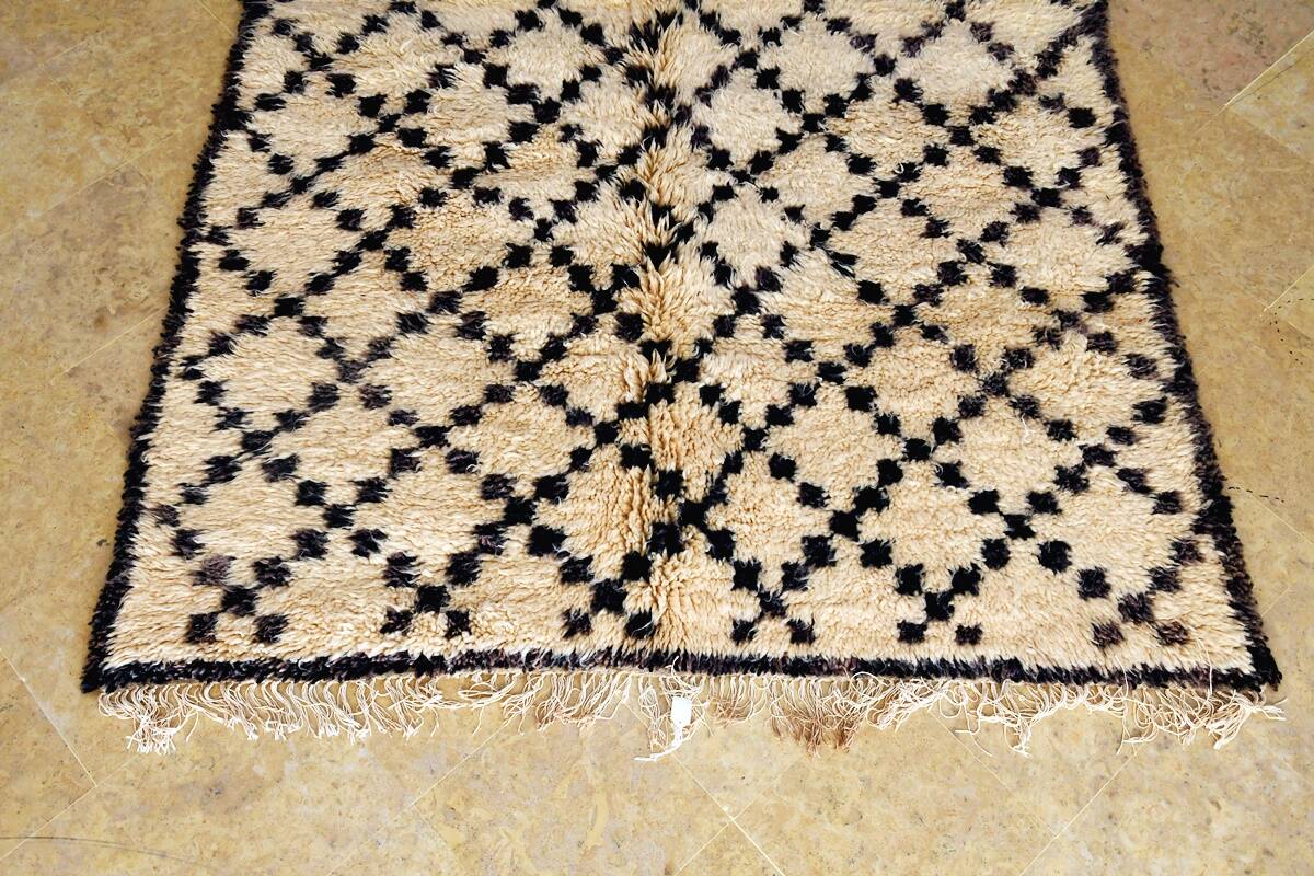 Vintage Beni Ouarain rug