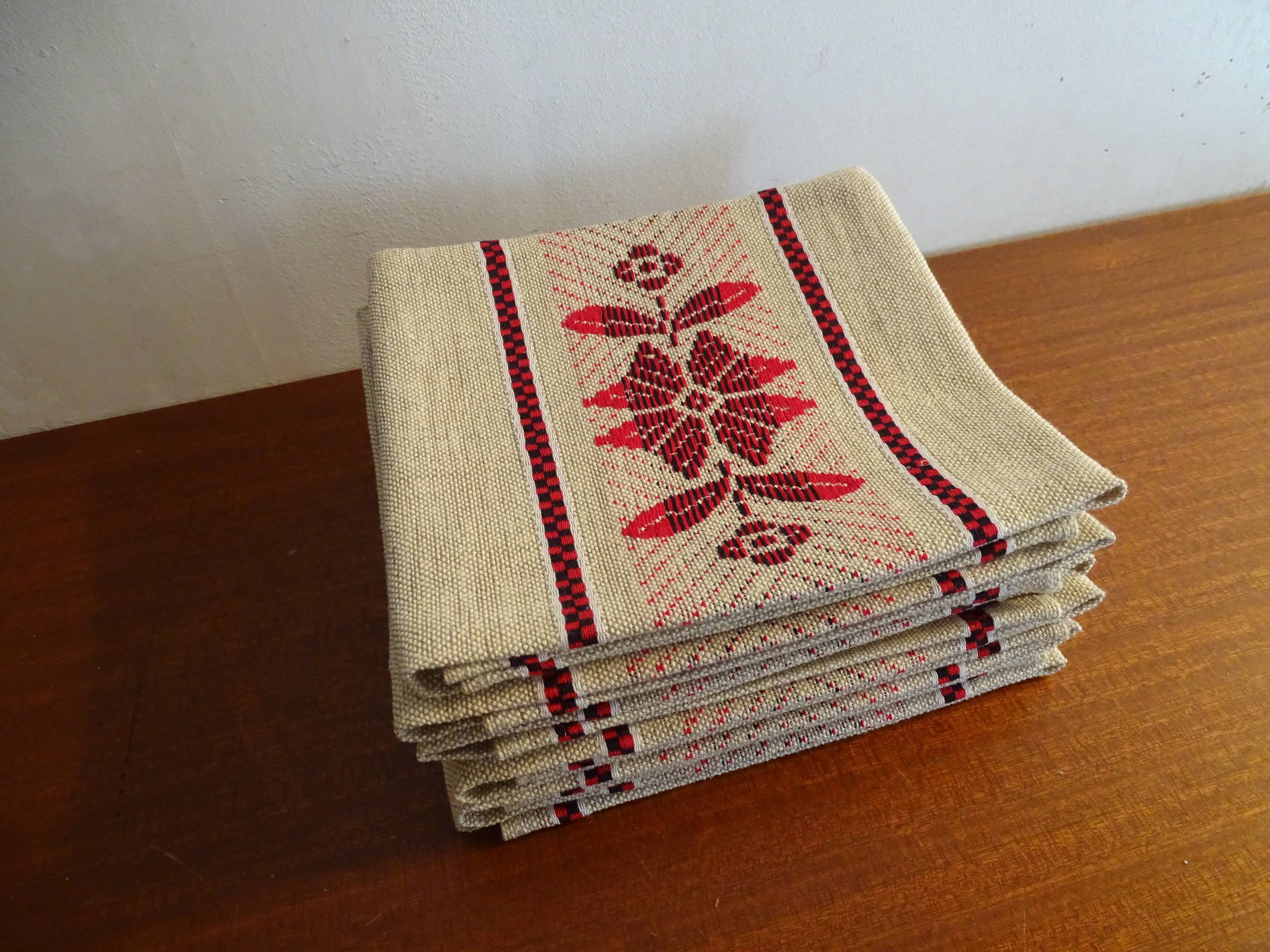 6 linen napkins 52 x 47