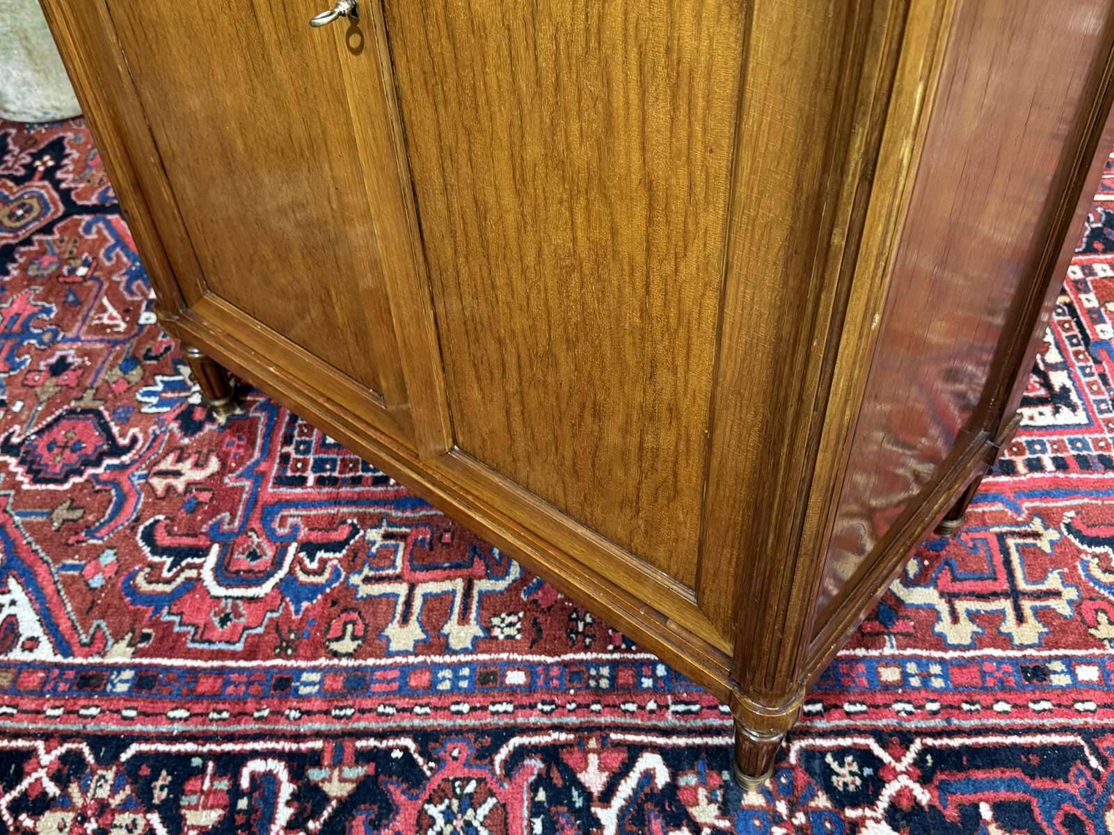 Small Louis XVI style cabinet in mahogany, oak, and marble top.