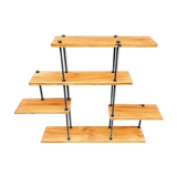 Unstructured shelf, industrial style