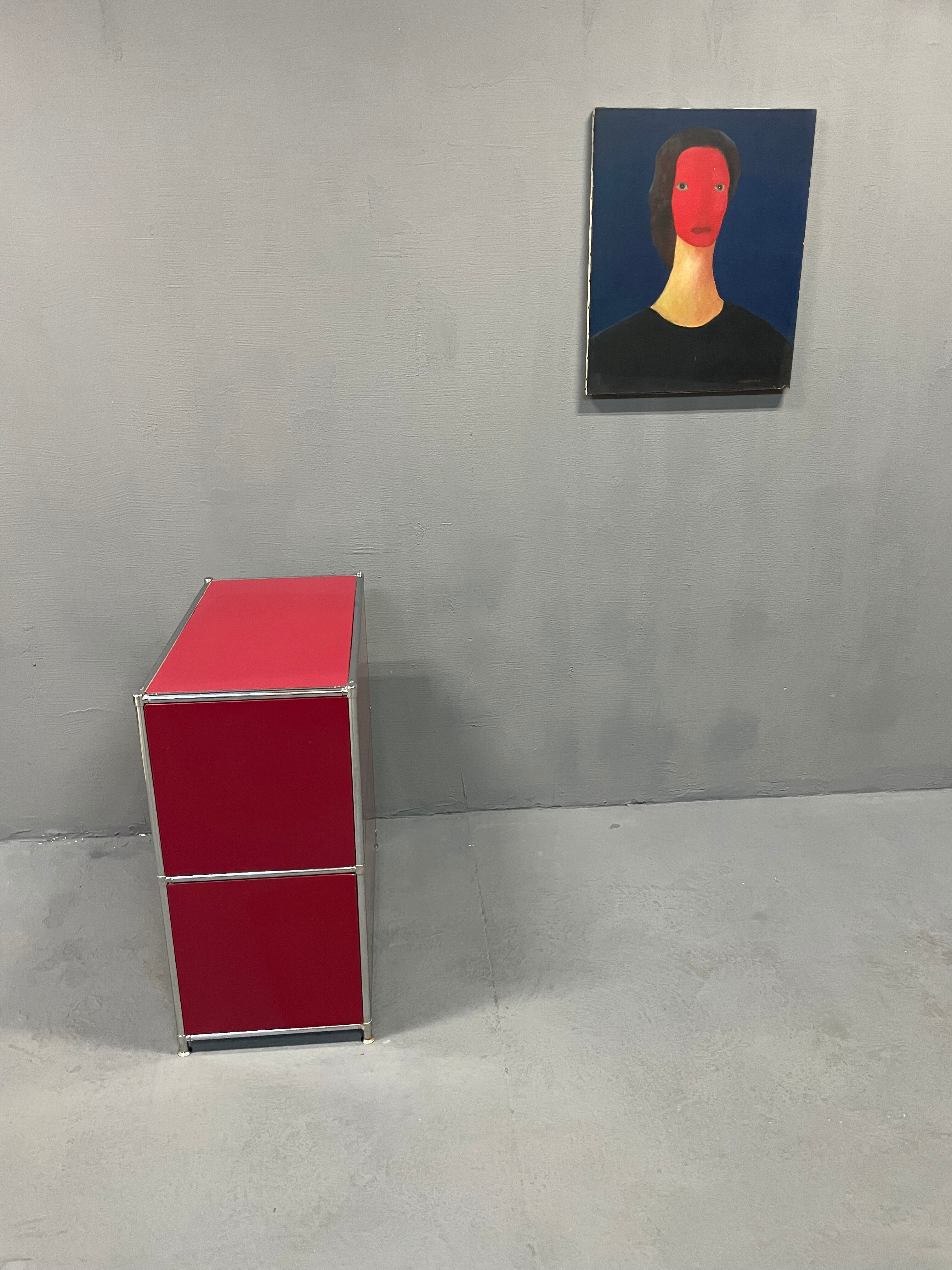 Red USM Haller Library