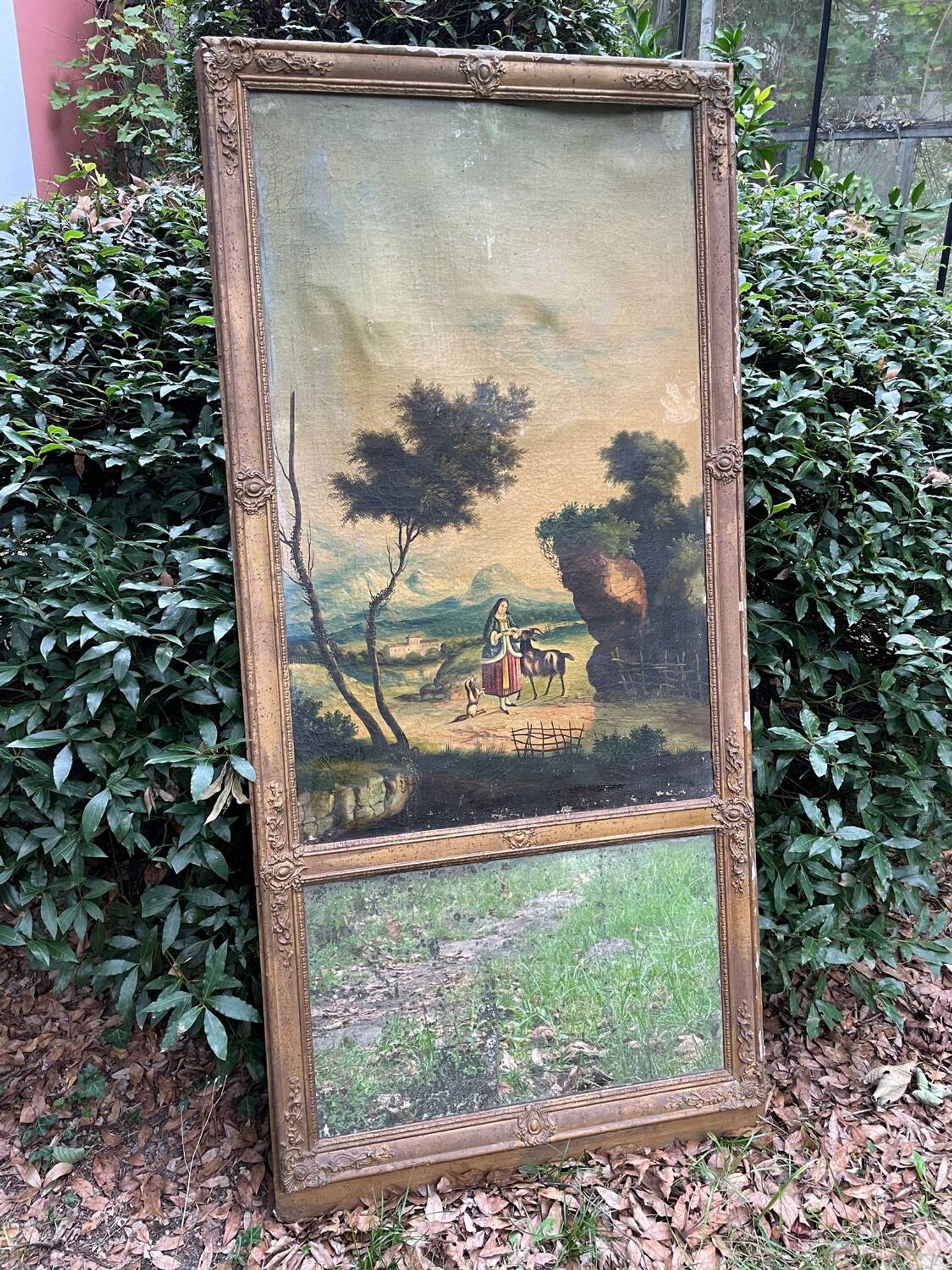 Mantelpiece mirror with bergère