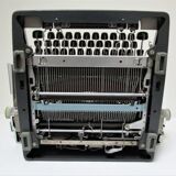 typewriter Olympia metal large cart A3 years 60
