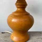 Lampe en bois tourné