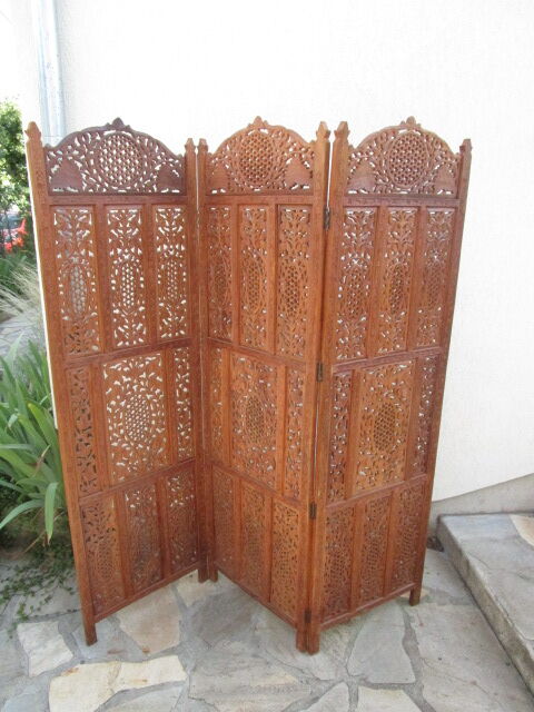 Indonesian screen 3 panels