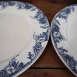 Antique earthenware dessert plates with the lions of France "Pernelle"