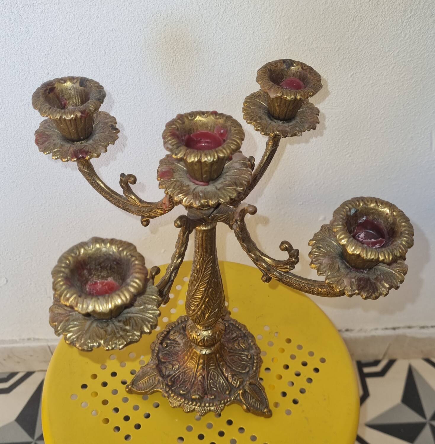 5-light chandelier, bronze candle holder