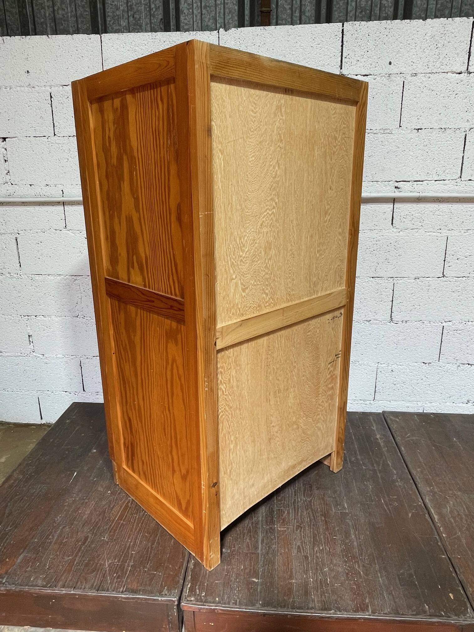 Weekend wardrobe in pine by Pierre Gautier Delaye, vintage 1950s.