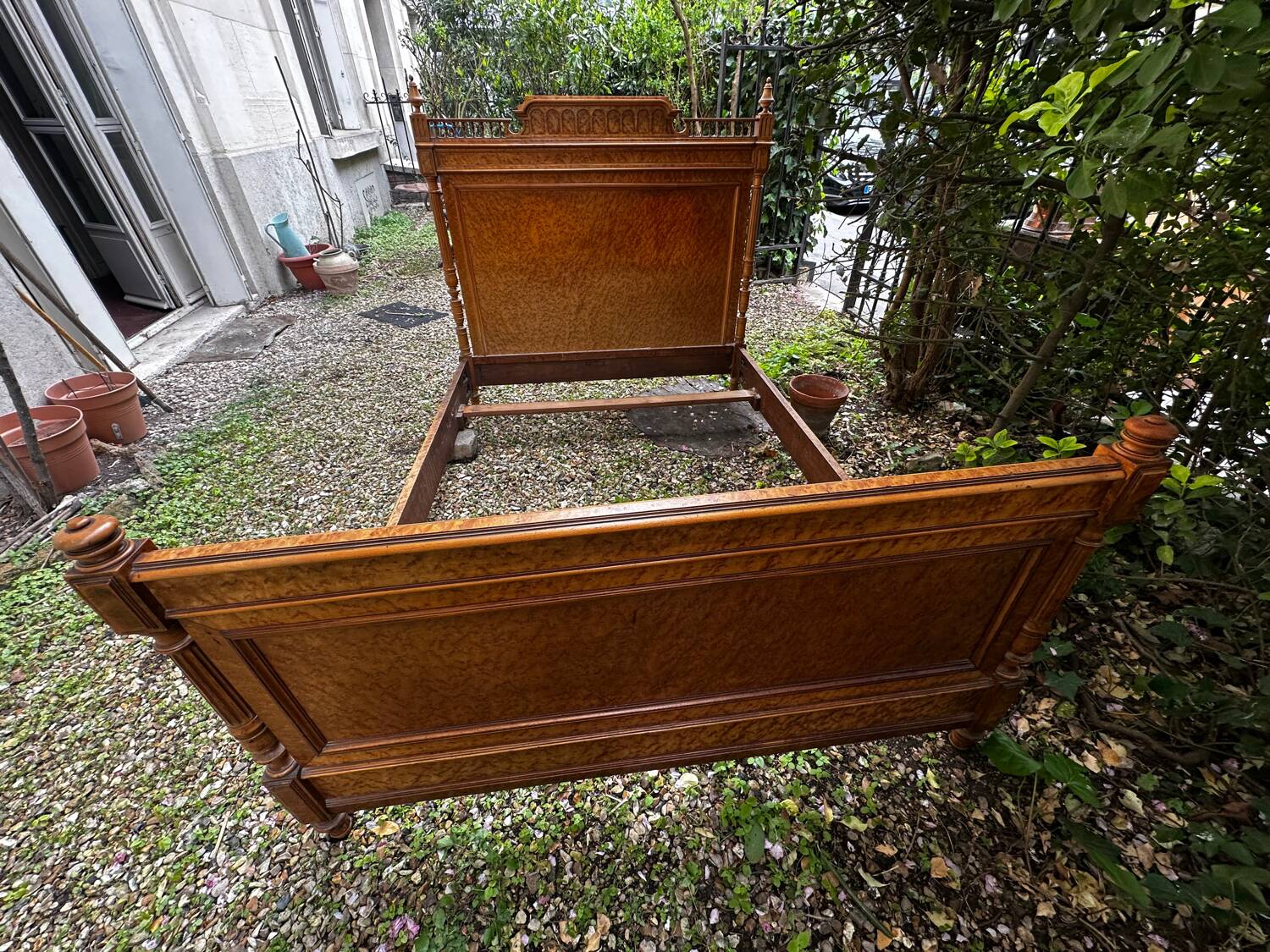 Louis Philippe wood briar bed, Restoration, 19th century