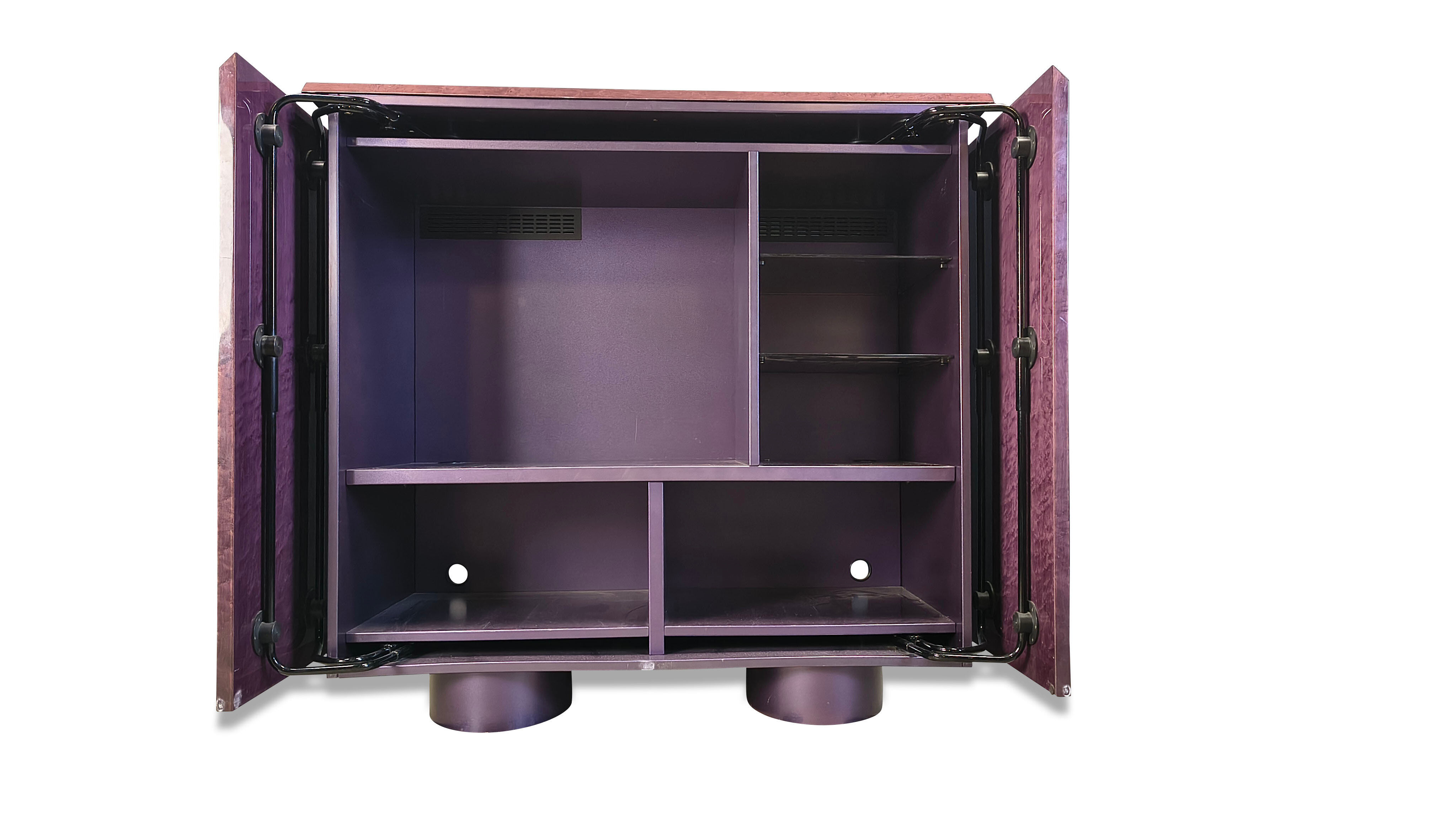 Burl bar cabinet by Giovanni Offredi for Saporiti, 1970s