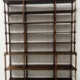 Library with a central wooden recess, 20th century.