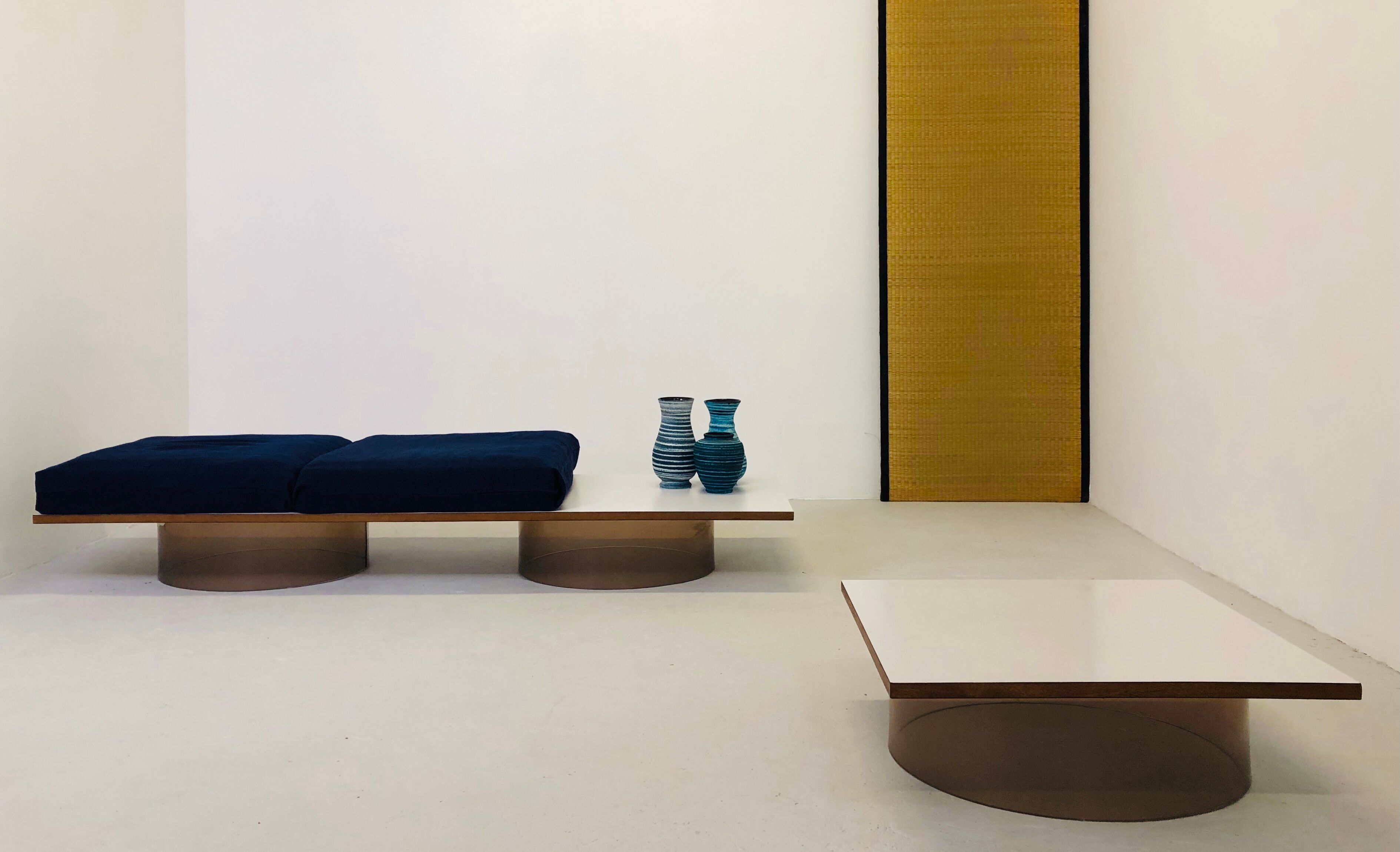 Wooden and altuglas living room set 1970