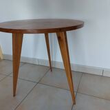 Tripod round coffee table