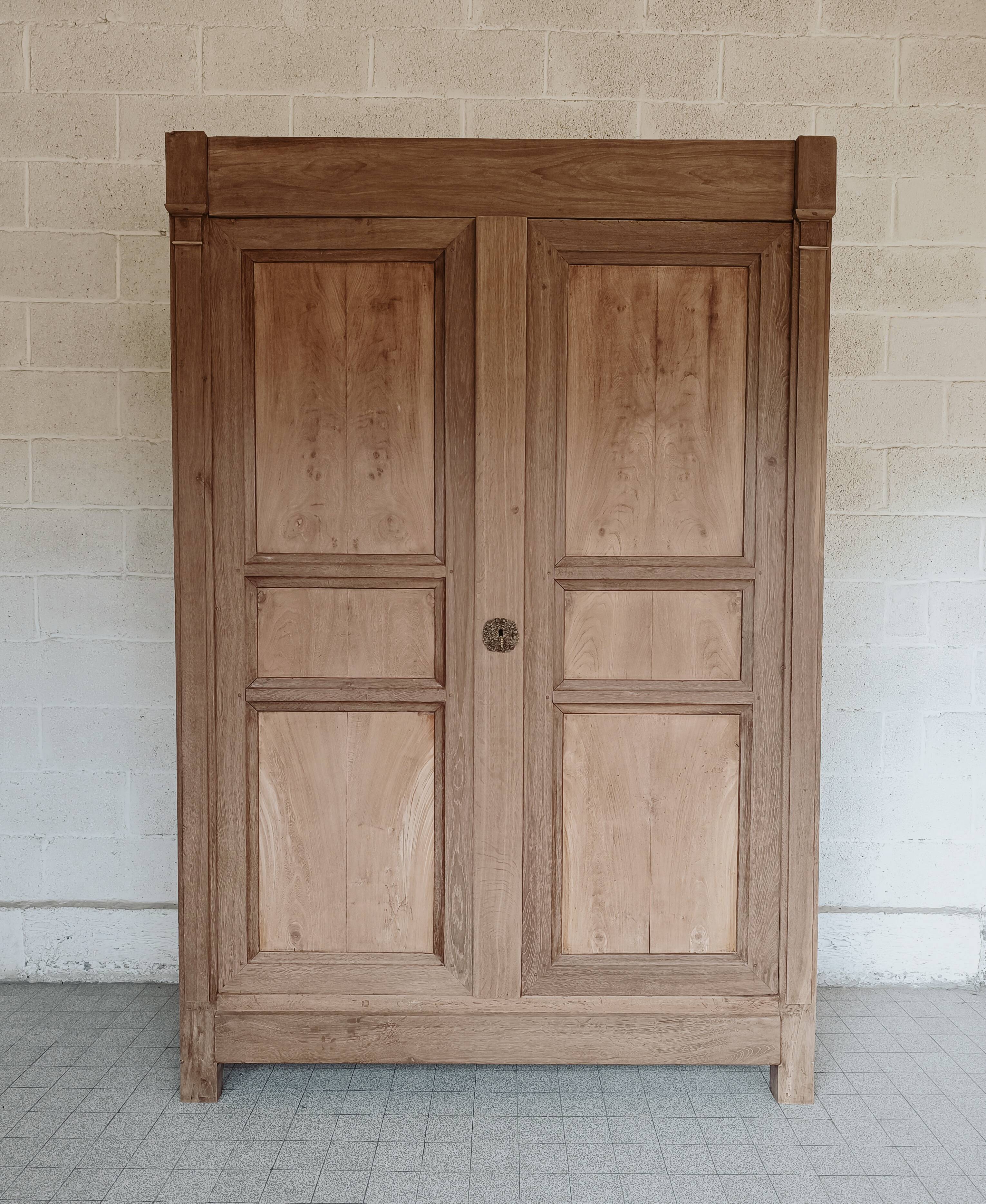 Parisian oak wardrobe