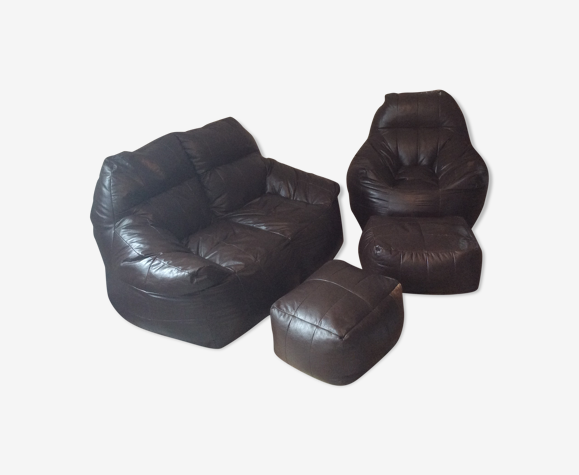 Canapé avec chauffeuse et ses 2 poufs, ensemble des années 70