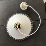 White opaline suspension