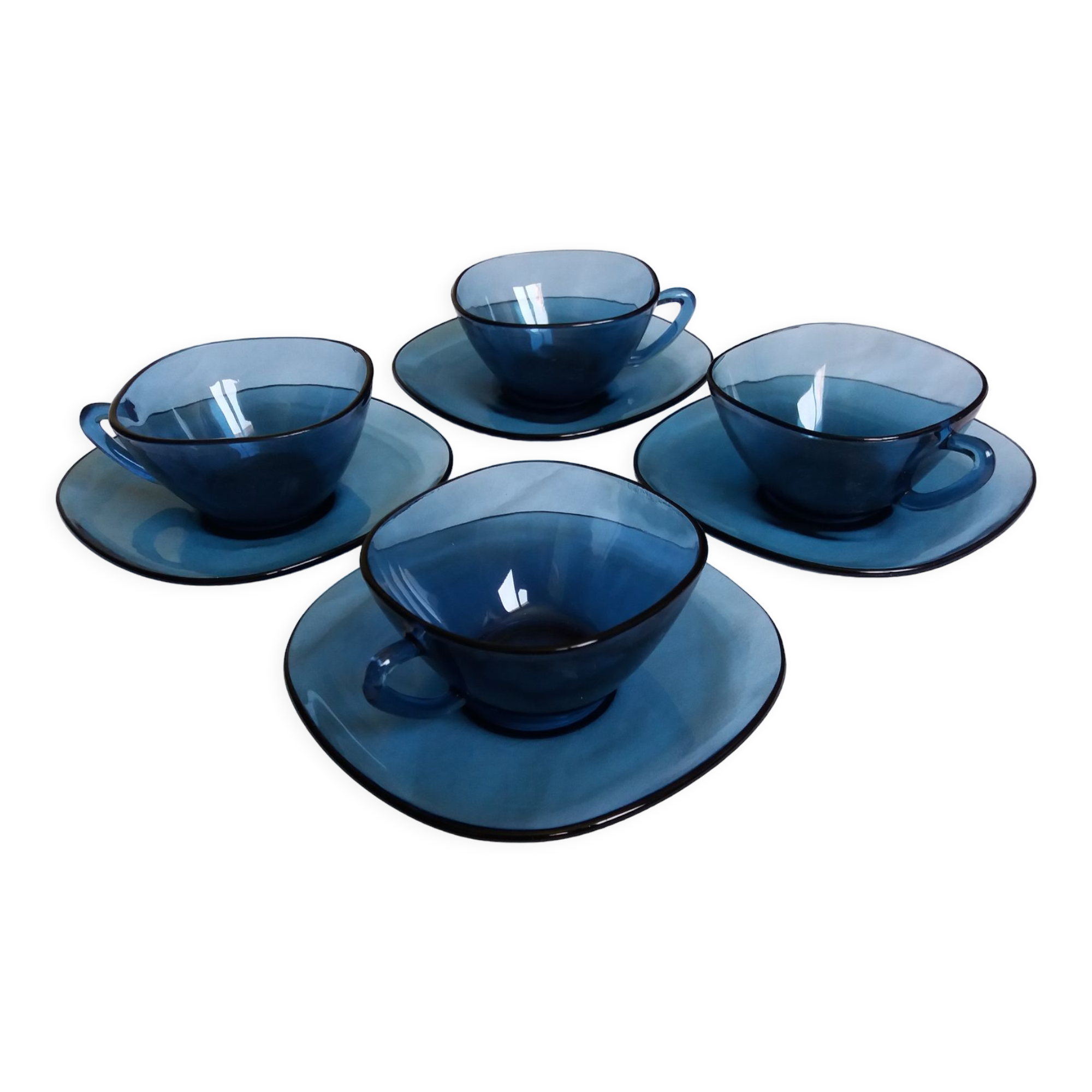Set of Vereco cups and saucer