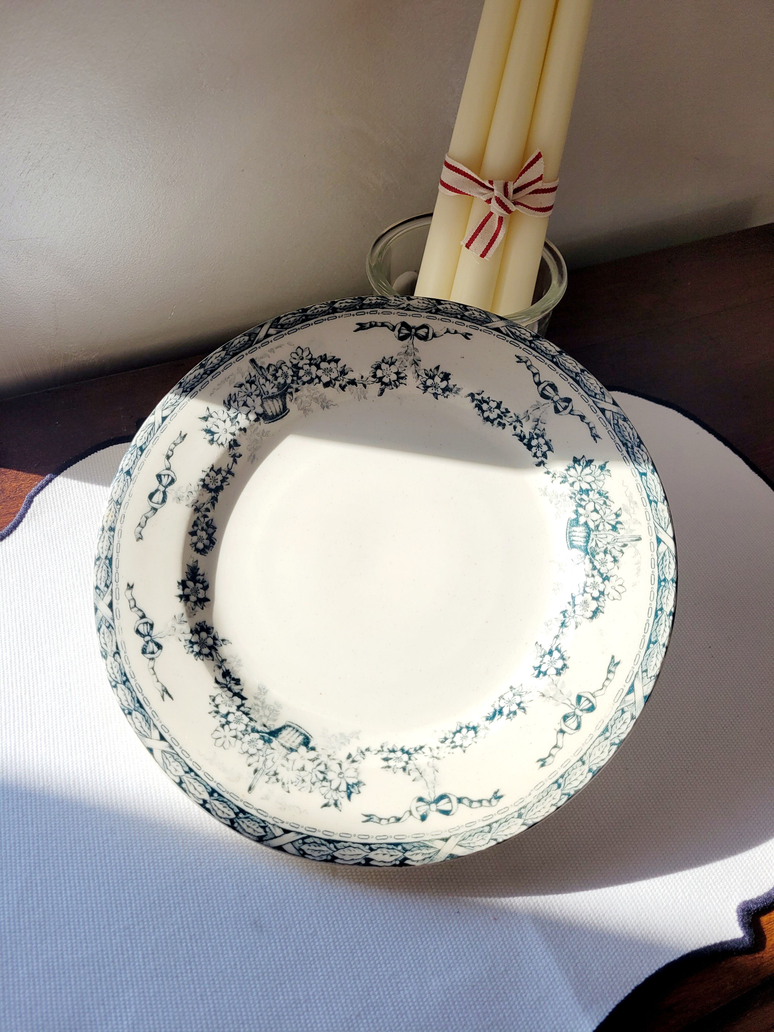 presentation dish R & A Salins ninon model