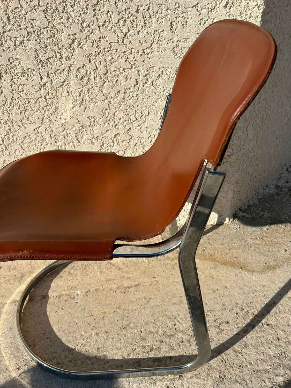 Pair of leather and chromed metal chairs year 70