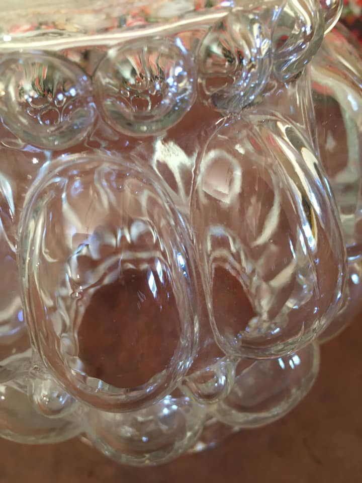 Globe en verre moulé