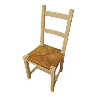 Straw chair