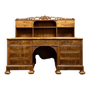 Bureau de presbytère - ronce noyer