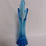 Vase en verre soufflé bleu turquoise