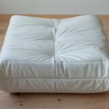 Togo pouf in white leather by Michel Ducaroy for Ligne Roset