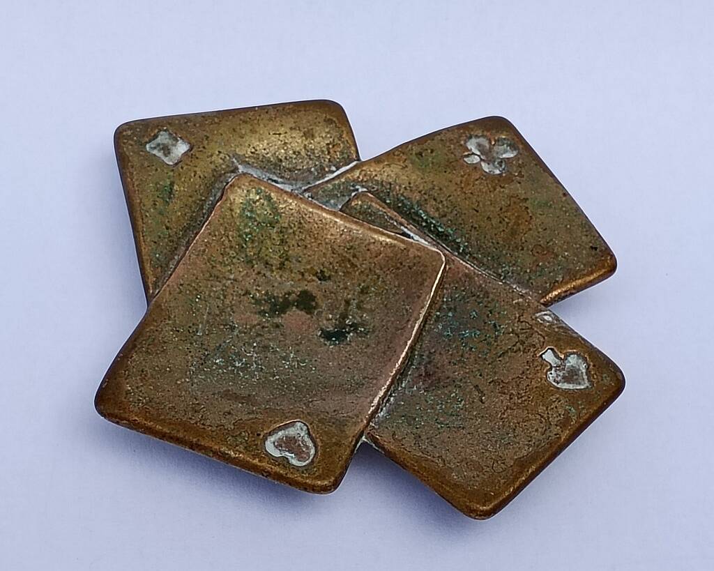 Vintage solid brass catchall tray "Four Aces" playing cards - 1950s
