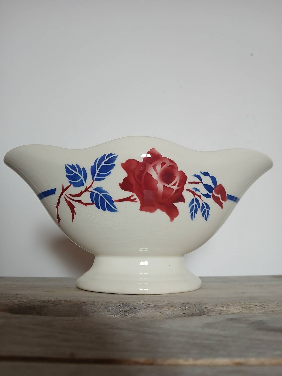 Lunéville sauceboat