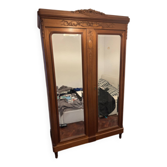 Raw wood wardrobe woodwork